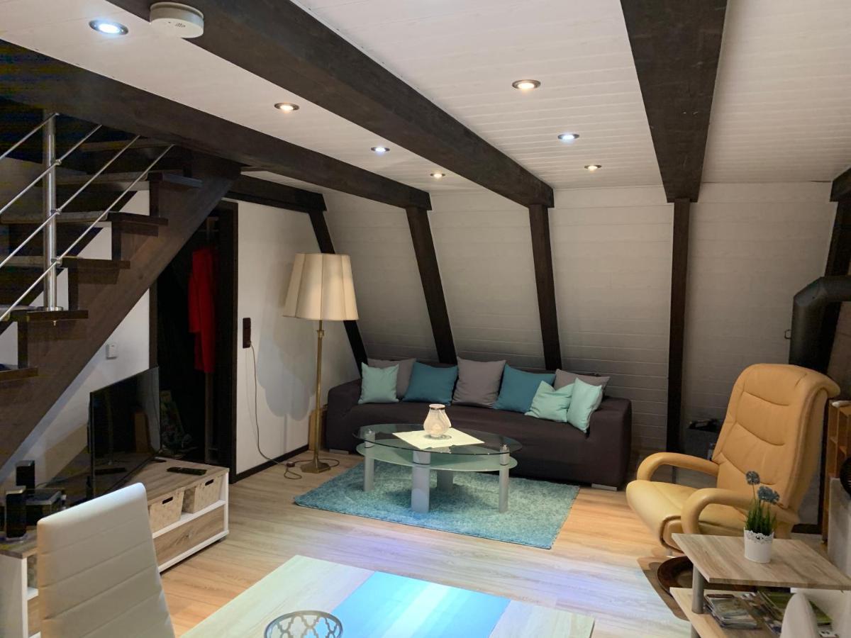 Natur Pur - Waldurlaub Im Tiny House Ronshausen المظهر الخارجي الصورة