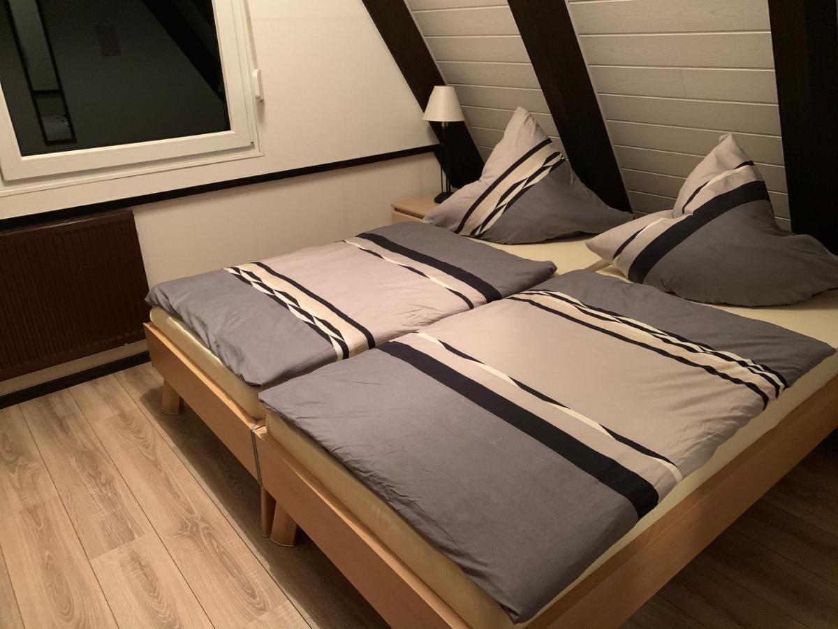 Natur Pur - Waldurlaub Im Tiny House Ronshausen المظهر الخارجي الصورة