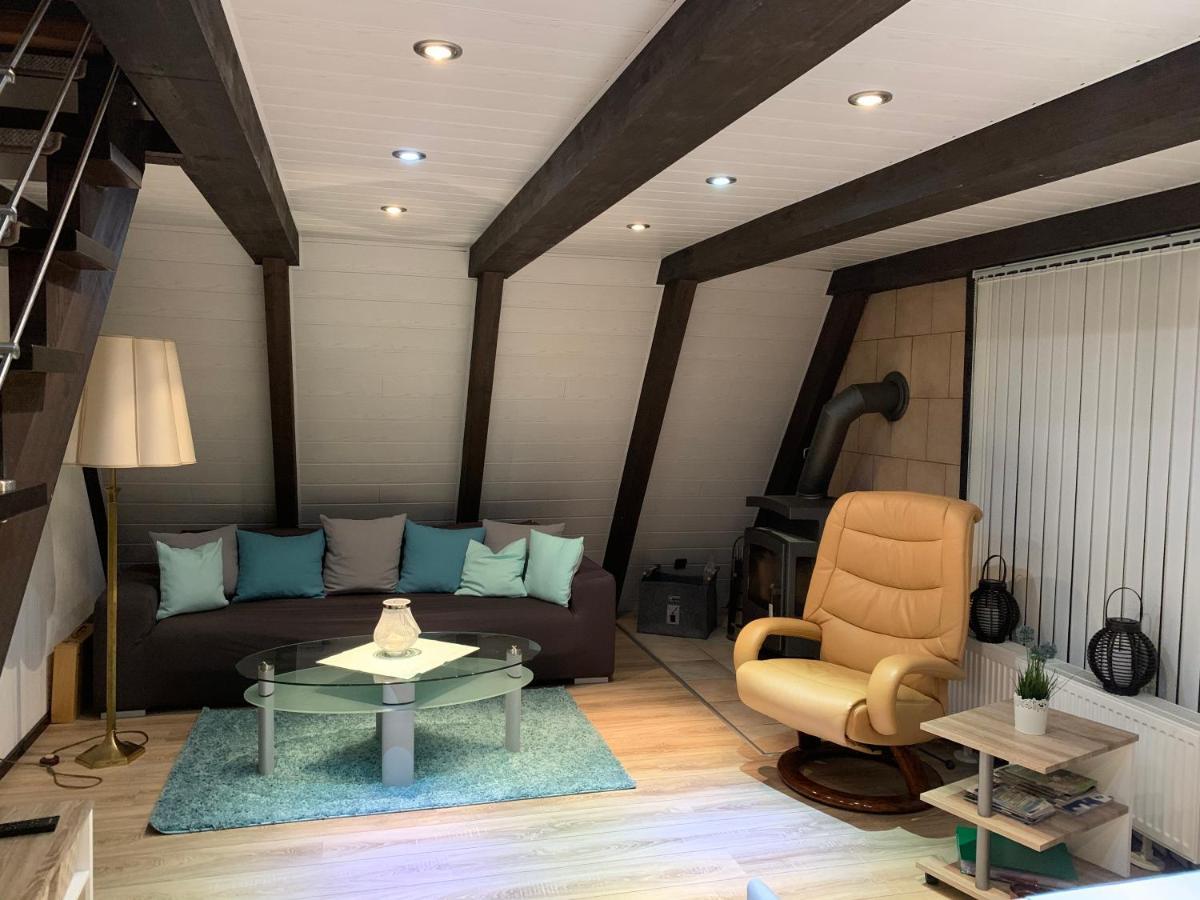 Natur Pur - Waldurlaub Im Tiny House Ronshausen المظهر الخارجي الصورة