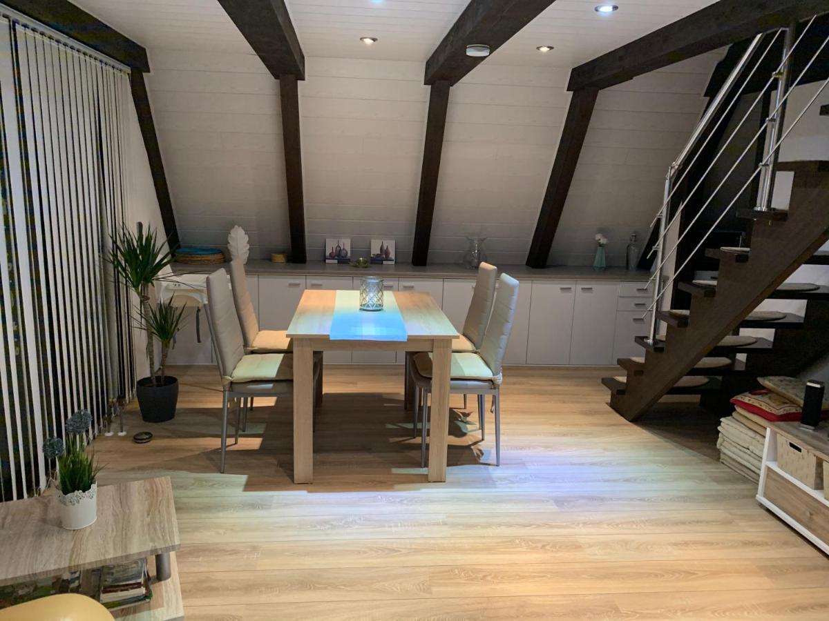 Natur Pur - Waldurlaub Im Tiny House Ronshausen المظهر الخارجي الصورة
